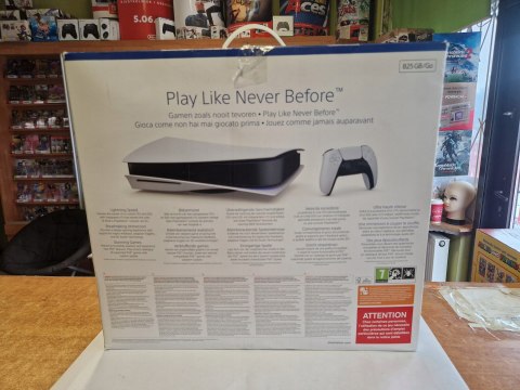 KONSOLA SONY PLAYSTATION 5 825GB SSD 1116A + 2x PAD + PODSTAWKA