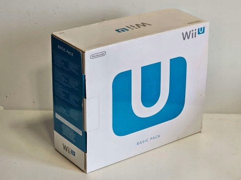ŁADNA NINTENDO WII U 8GB + GAMEPAD + OKABLOWANIE + PUDEŁKO