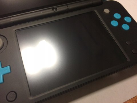 ZADBANA KONSOLA NEW NINTENDO 2DS XL NIEBIESKO-CZARNA + ETUI + RYSIK