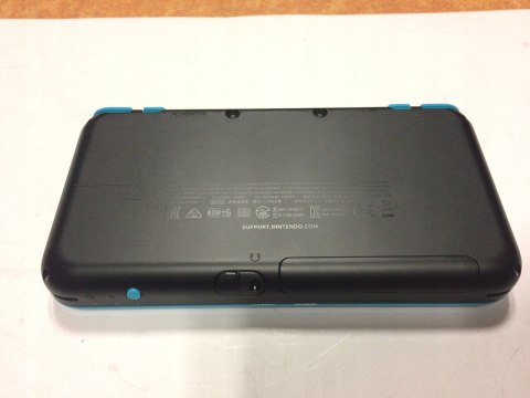 ZADBANA KONSOLA NEW NINTENDO 2DS XL NIEBIESKO-CZARNA + ETUI + RYSIK