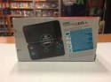 KONSOLA NEW NINTENDO 2DS XL NIEBIESKO-CZARNA + ŁADOWARKA + PUDEŁKO