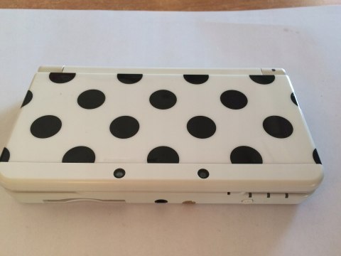 KONSOLA NEW NINTENDO 3DS BIAŁA + ANIMAL CROSSING + COVER PLATE'Y