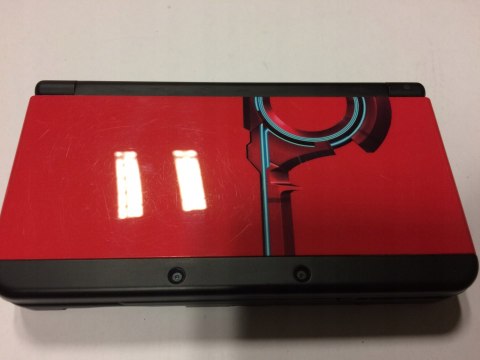 KONSOLA NEW NINTENDO 3DS EDYCJA XENOBLADE CHRONICLES + ŁADOWARKA + RYSIK