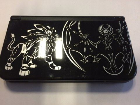 KONSOLA NEW NINTENDO 3DS XL IPS WERSJA SOLGALEO & LUNALA IPS + ETUI