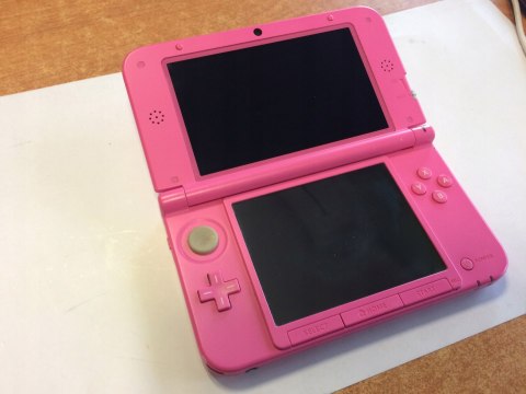 KONSOLA NINTENDO 3DS XL RÓŻOWA + RYSIK + PUDEŁKO + USB