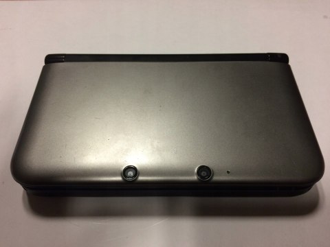 KONSOLA NINTENDO 3DS XL SREBRNA + GRA MARIO KART 7 + PUDEŁKO