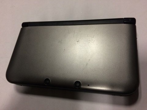 KONSOLA NINTENDO 3DS XL SREBRNA + GRA MARIO KART 7 + PUDEŁKO