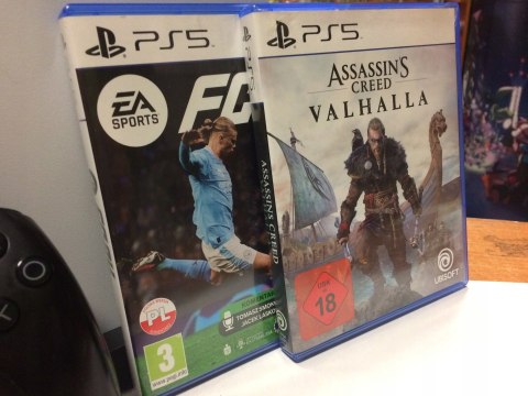 KONSOLA SONY PLAYSTATION 5 825GB Z NAPĘDEM BLU-RAY + 2 GRY + PAD