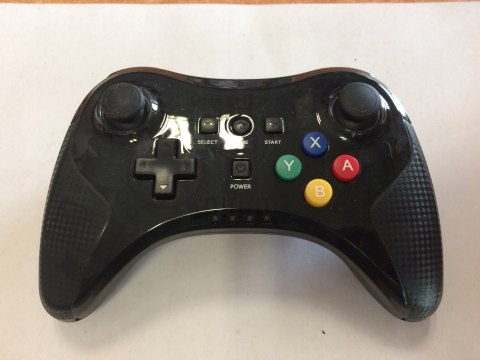 PRO CONTROLLER DO KONSOLI NINTENDO WII U - ZAMIENNIK #1