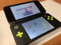 ZADBANA KONSOLA NEW NINTENDO 2DS XL CZARNO-ZIELONA + MARIO KART 7 + ETUI
