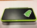 ZADBANA KONSOLA NEW NINTENDO 2DS XL CZARNO-ZIELONA + MARIO KART 7 + ETUI