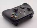 KONSOLA XBOX SERIES X 1TB Z NAPĘDEM + 3 GRY + PAD