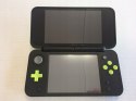 KONSOLA NEW NINTENDO 2DS XL CZARNO-ZIELONA + RYSIK + ŁADOWARKA
