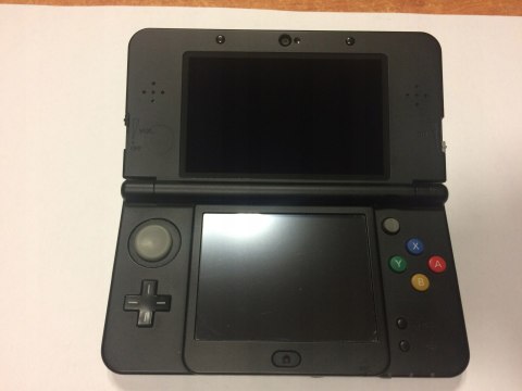 KONSOLA NEW NINTENDO 3DS CZARNA + 4 GRY + COVER PLATE' ALA DREWNO + PUDEŁKO