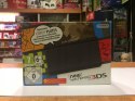 KONSOLA NEW NINTENDO 3DS CZARNA + 4 GRY + COVER PLATE' ALA DREWNO + PUDEŁKO