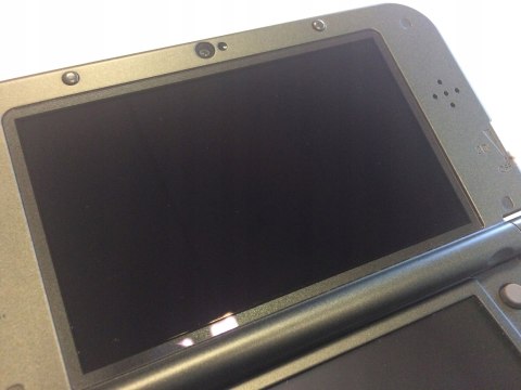KONSOLA NEW NINTENDO 3DS XL CZARNA + ETUI + RYSIK + ŁADOWARKA