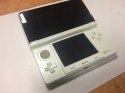 KONSOLA NINTENDO 3DS BIAŁA + ŁADOWARKA + RYSIK + ETUI + 2 ZELDY + MARIO
