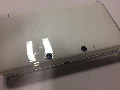 KONSOLA NINTENDO 3DS BIAŁA + ŁADOWARKA + RYSIK + ETUI + 2 ZELDY + MARIO