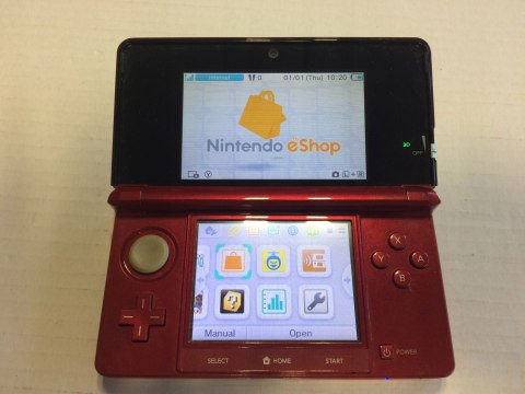 KONSOLA NINTENDO 3DS CZERWONA + KARTA PAMIĘCI + ŁADOWARKA