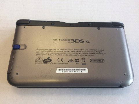 KONSOLA NINTENDO 3DS XL SREBRNA + GRA MARIO KART 7 + PUDEŁKO