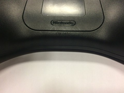 ORYGINALNY PRO CONTROLLER DO KONSOLI NINTENDO WII U + USB NINTENDO