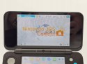 IDEALNA KONSOLA NEW NINTENDO 2DS XL NIEBIESKO-CZARNA + RYSIK + PUDEŁKO