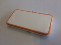KONSOLA NEW NINTENDO 2DS XL BIAŁO-POMARAŃCZKOWA + +RYSIK