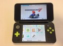 KONSOLA NEW NINTENDO 2DS XL CZARNO-ZIELONA + MARIO KART 7 + ETUI