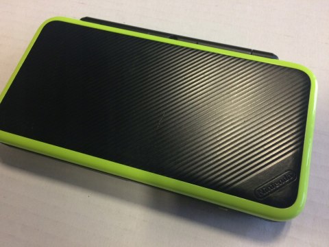 KONSOLA NEW NINTENDO 2DS XL CZARNO-ZIELONA + MARIO KART 7 + ETUI