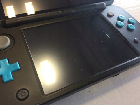 KONSOLA NEW NINTENDO 2DS XL NIEBIESKO-CZARNA + RYSIK + ŁAD