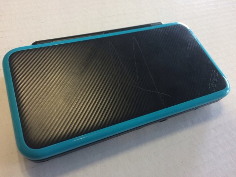 KONSOLA NEW NINTENDO 2DS XL NIEBIESKO-CZARNA + RYSIK + ŁAD