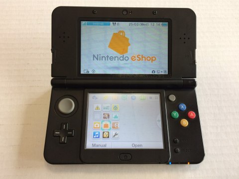 KONSOLA NEW NINTENDO 3DS CZARNA + RYSIK + USB + COVER PLATE MONSTER HUNTER