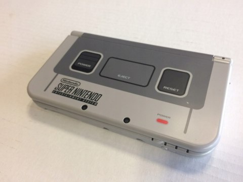 KONSOLA NEW NINTENDO 3DS XL SNES EDITION + ETUI + RYSIK + USB