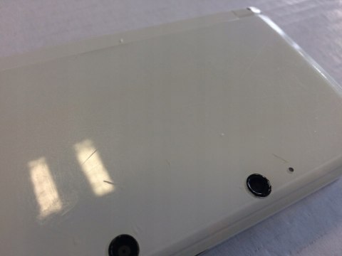 KONSOLA NINTENDO 3DS BIAŁA + ŁADOWARKA