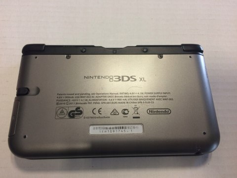KONSOLA NINTENDO 3DS XL SREBRNA - KOMPLET W PUDEŁKU