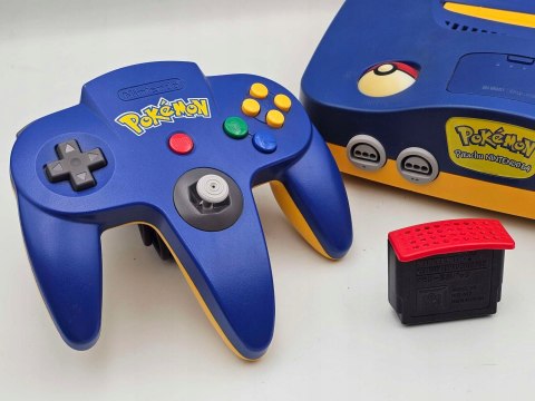 KONSOLA NINTENDO 64 POKEMON PIKACHU EDITION N64 + EXPANSION MEMORY PAK