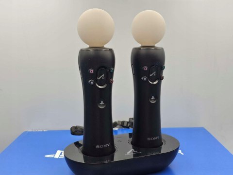 IDEALNE GOGLE SONY PLAYSTATION VR V2 PS4 + KAMERA V2 + 2x MOVE + 3 GRY