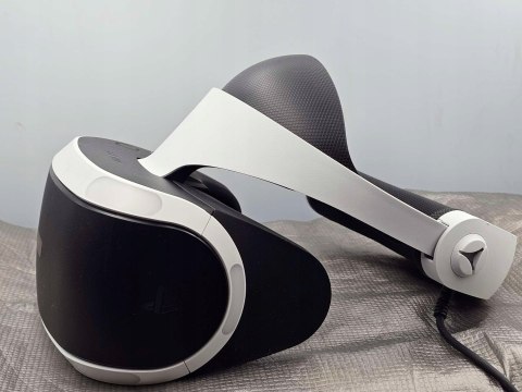IDEALNE GOGLE SONY PLAYSTATION VR V2 PS4 + KAMERA V2 + 2x MOVE + 3 GRY