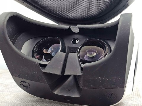 IDEALNE GOGLE SONY PLAYSTATION VR V2 PS4 + KAMERA V2 + 2x MOVE + 3 GRY