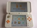 KONSOLA NEW NINTENDO 2DS XL BIAŁO-POMARAŃCZKOWA + RYSIK + ETUI