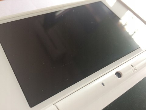 KONSOLA NEW NINTENDO 2DS XL BIAŁO-POMARAŃCZKOWA + RYSIK + ETUI