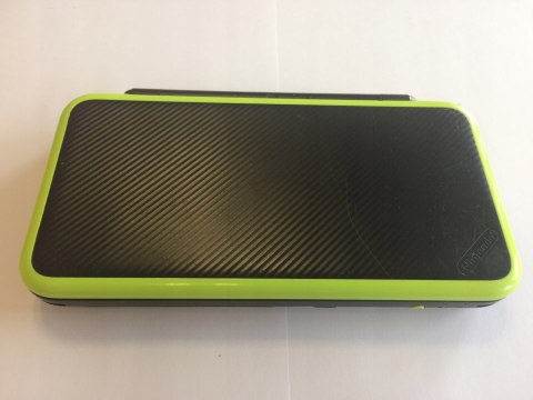 KONSOLA NEW NINTENDO 2DS XL CZARNO-ZIELONA + MARIO KART 7 + ETUI