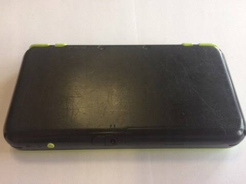 KONSOLA NEW NINTENDO 2DS XL CZARNO-ZIELONA + MARIO KART 7 + ETUI
