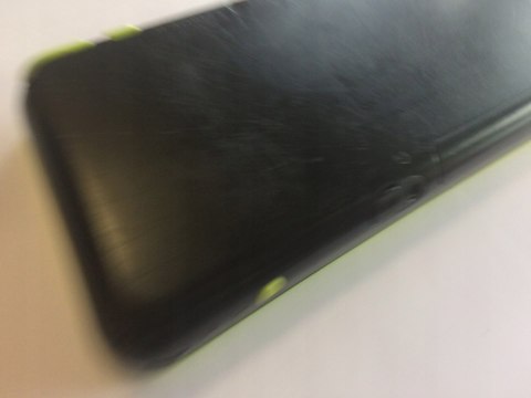 KONSOLA NEW NINTENDO 2DS XL CZARNO-ZIELONA + MARIO KART 7 + ETUI