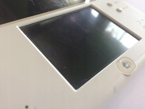 KONSOLA NINTENDO 2DS + GRA TOMODACHI LIFE + RYSIK + USB + KARA PAMIĘCI