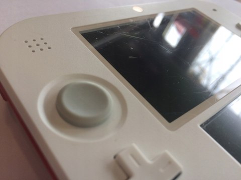 KONSOLA NINTENDO 2DS + GRA TOMODACHI LIFE + RYSIK + USB + KARA PAMIĘCI