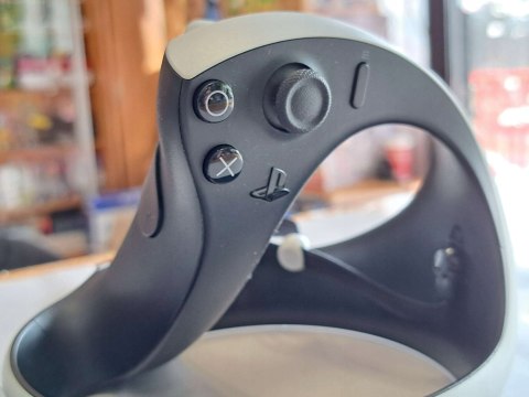 ZADBANE GOGLE SONY PLAYSTATION VR2 PS5 + KONTROLERY + SŁUCHAWKI ZADBANE GOGLE SONY PLAYSTATION VR2 PS5 + KONTROLERY + SŁUCHAWKI