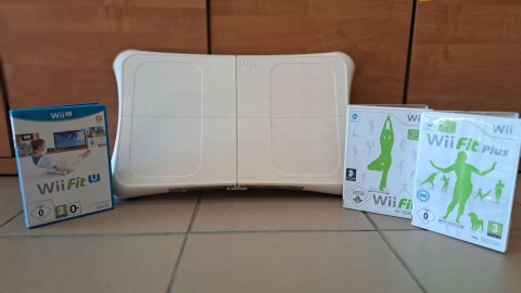 WII FIT BALANCE BOARD + 3 GRY WII / WIIU [NINTENDO WII U]
