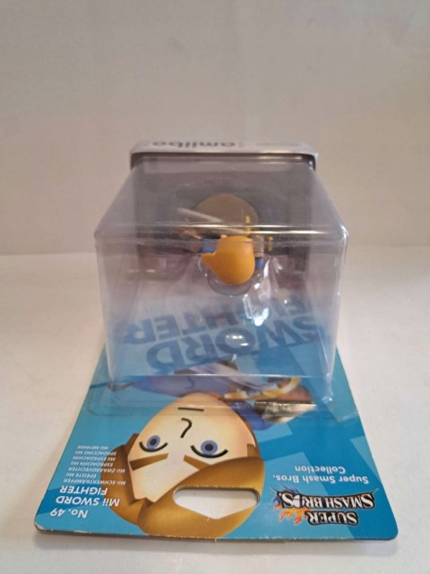 FIGURKA AMIIBO MII SWORD FIGHTER SWORDMAN No.49 [NINTENDO]