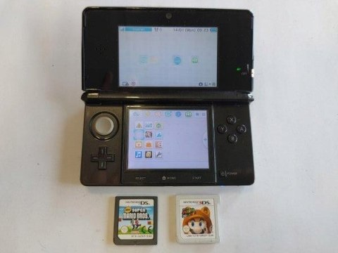 KONSOLA NINTENDO 3DS CZARNA + KARTA PAMIĘCI + ORG ŁAD + 2 GRY MARIO